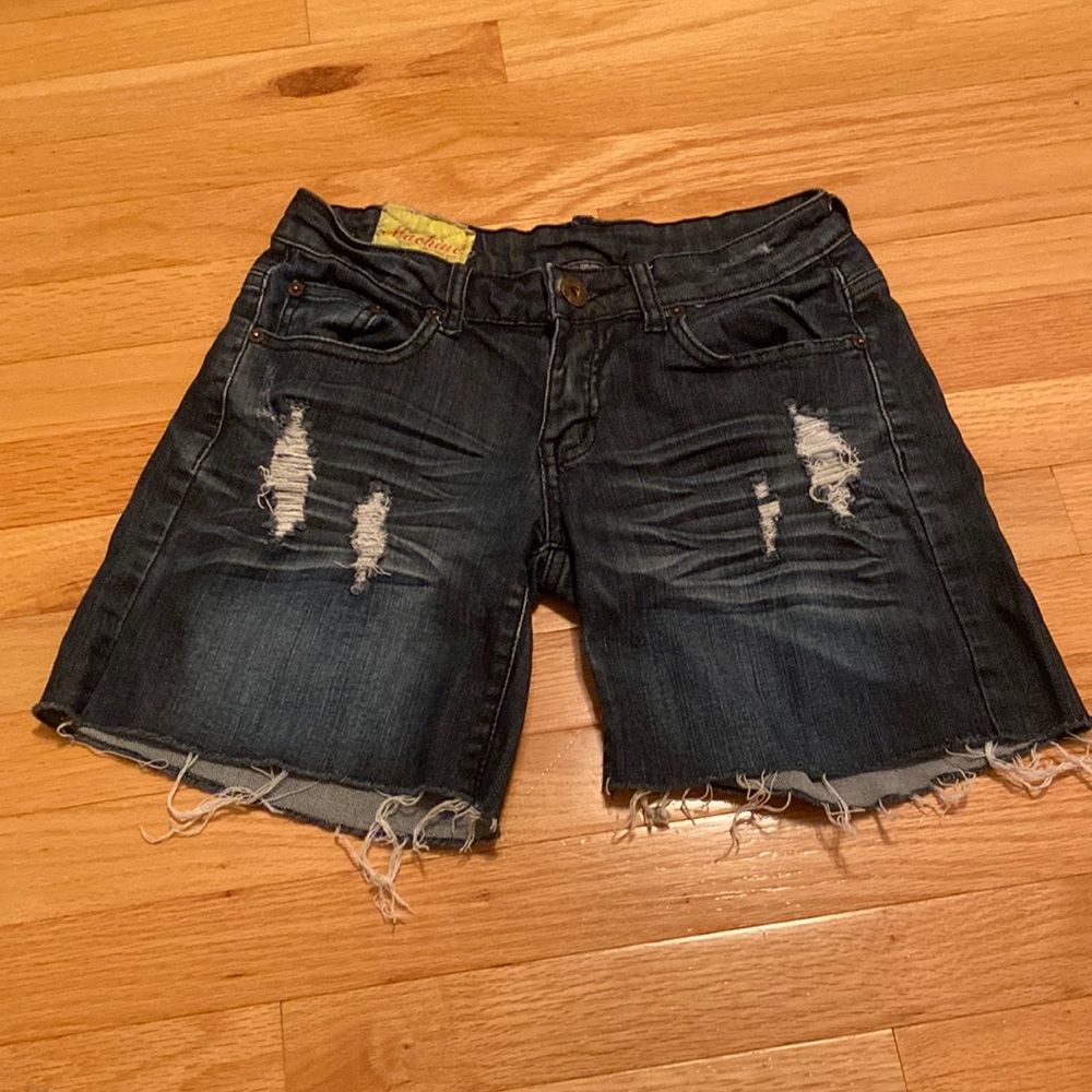 Shorts size 28